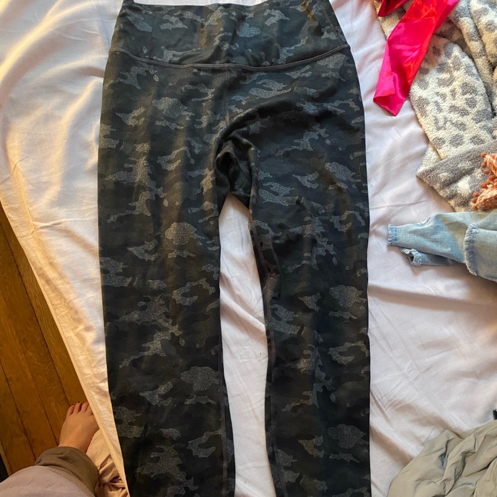 Camo Fabletics leggings